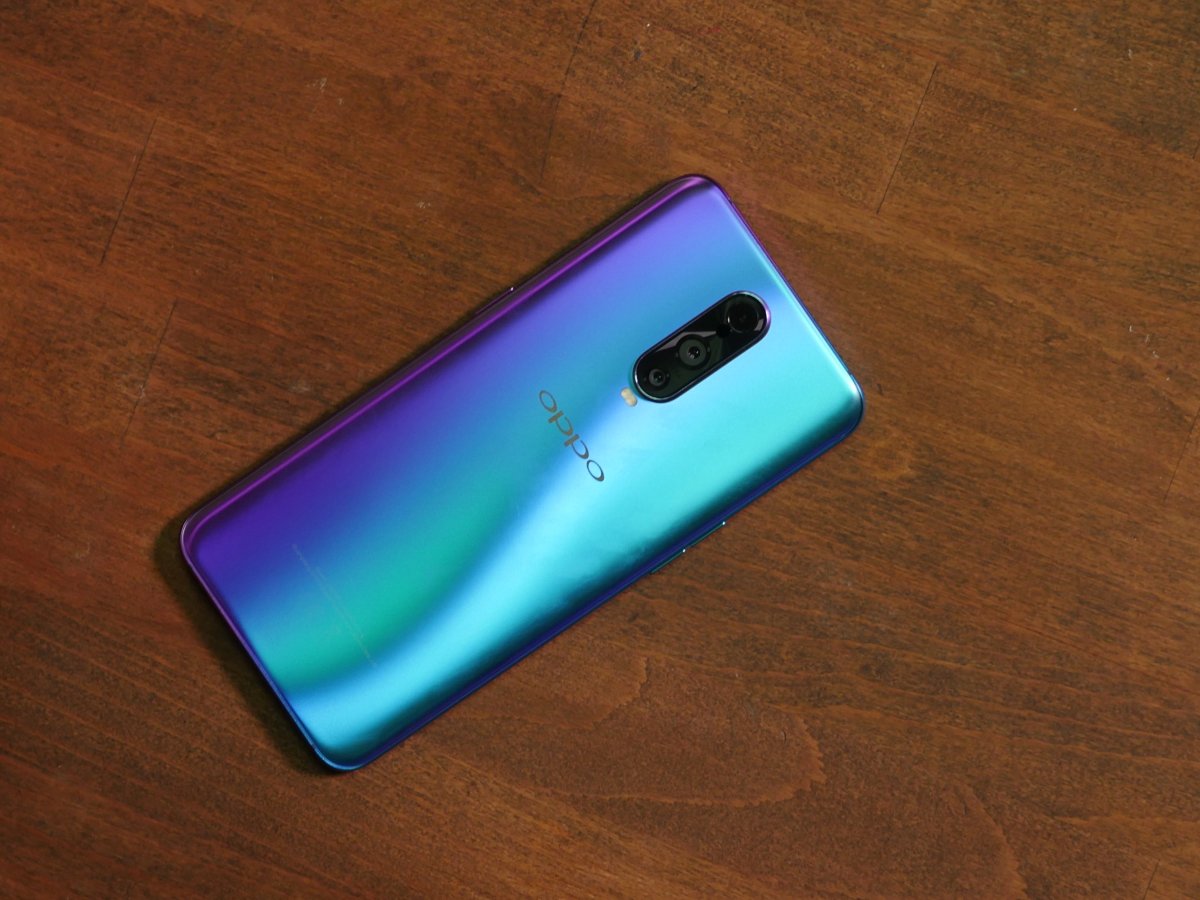 Test du Oppo RX17 Pro : un très bon smartphone en mal d'oxygène