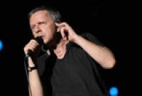 TousEnlive rapproche Renaud de son public