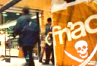 La Fnac affirme que ses DVDs étaient légaux, mais les retire de ses rayons...