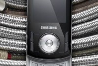Samsung lance son téléphone baladeur F400 en France