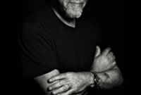 L'écrivain Paolo Coelho défend les vertus du piratage