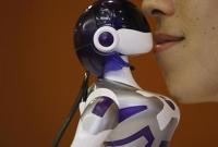 EMA, le robot