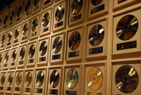 Le SNEP détruit la valeur symbolique du disque d'or
