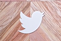 Twitter dément travailler sur un outil anti-fake news