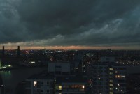 In the Robot Skies : un film entièrement tourné par des drones autonomes