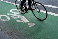 Vers une communication entre vélos et voitures autonomes pour éviter les accidents ?