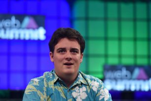 Le créateur de l'Oculus Rift a donné 100 000 $ pour l'inauguration de Trump