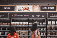 Amazon devrait ouvrir six magasins robotisés Amazon Go de plus cette année