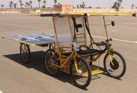 Des vélos solaires pour faciliter l'accès à l'eau et l'électricité au Kenya