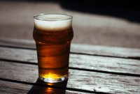 Quand la bière Duff inventée pour Les Simpsons se trouve au cœur d'une bataille...