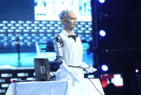 Pour Yann Le Cun, le robot Sophia est une marionnette sans émotion