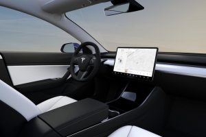 Tesla envisage l'open-source pour son logiciel de sécurité des véhicules