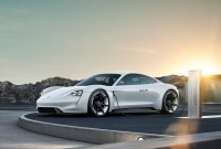 Model 3, SUV Audi, Porsche Taycan... : cinq voitures électriques à surveiller en 2019