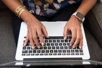 64 % des femmes journalistes ont déjà été cyberharcelées