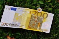 Faudrait-il nous payer pour que nous devenions écolos ?