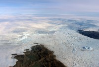 Ce glacier du Groenland fond moins vite, mais ce n'est pas une bonne nouvelle