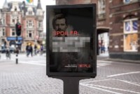 Non, Netflix ne spoile pas ses séries dans la rue pour que vous respectiez le confinement