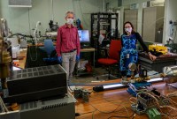 Coronavirus : les physiciens du CERN développent un respirateur innovant pour aider les malades