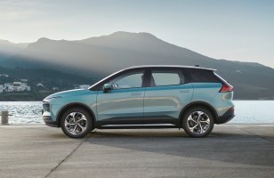 Aiways U5 : la toute première voiture électrique chinoise arrive en France cet été