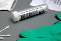 Des tests salivaires rapides pour dépister le coronavirus : l’alternative aux tests PCR ?