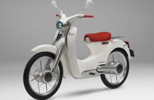 Honda développe bien une version électrique de son emblématique scooter Super Cub