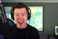 Pour une fois, allez de vous-même sur la chaîne YouTube de Rick Astley