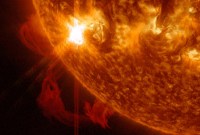 Les ondulations du Soleil pourraient-elles aider à prévoir les éruptions solaires ?