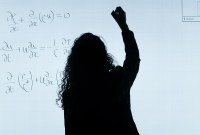 Sexisme dans le milieu scientifique : une lettre ouverte s'oppose à une étude rétrograde