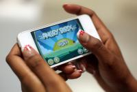 Près d'un an après la sortie de Pokémon Go, les revenus du jeu sur...