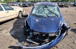Crash-test : vous serez plus en sécurité dans une Tesla Model 3 que dans...