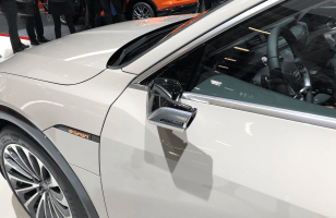 Le SUV électrique d'Audi retardé... à cause d'une mise à jour