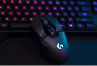 Logitech G903 : l'une des meilleures souris gaming est à moins de 90 euros