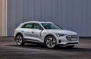 Audi lance une version moins chère de son SUV e-tron électrique
