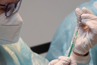 Vaccin de Pfizer : la 6e dose est enfin reconnue par l'Agence européenne des...