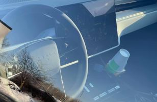 Voici à quoi ressemble la nouvelle Model S avec un volant « classique »