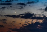 Mercure était observable à l'œil nu jeudi soir, à côté de la Lune