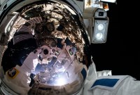 Après la sortie spatiale compliquée de Thomas Pesquet, les astronautes vérifient leur combinaison