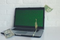 Après avoir volé 600 millions $ en crypto, le hacker de Poly Network pourrait...