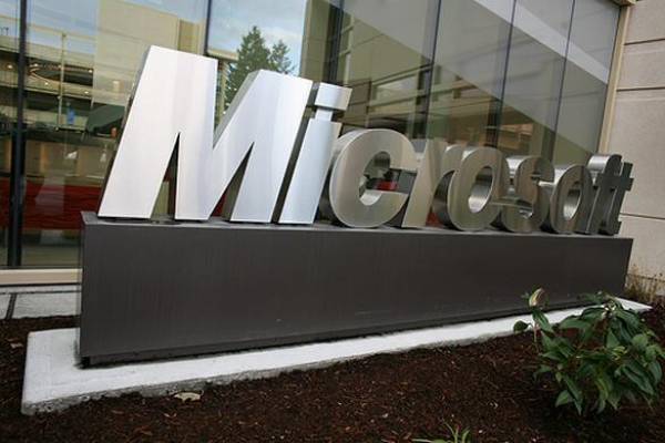 1243955005_microsoft_logo_robertscoble_3