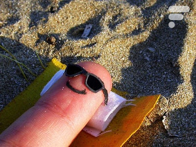 bronzette-de-monsieur-doigt-plage-bronze-big
