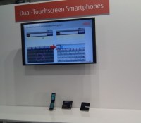 Dual-Touchscreen Smartphones