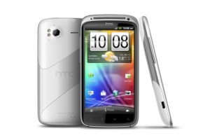 Une version blanche du HTC Sensation avec Ice Cream Sandwich – Android 4.0 « prochainement » pour les Sensation