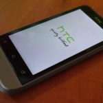 HTC Proto : un nouveau smartphone entre le One V et le One S