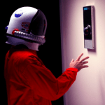 CES 2013 : HAL 9000 : une réplique présentée !