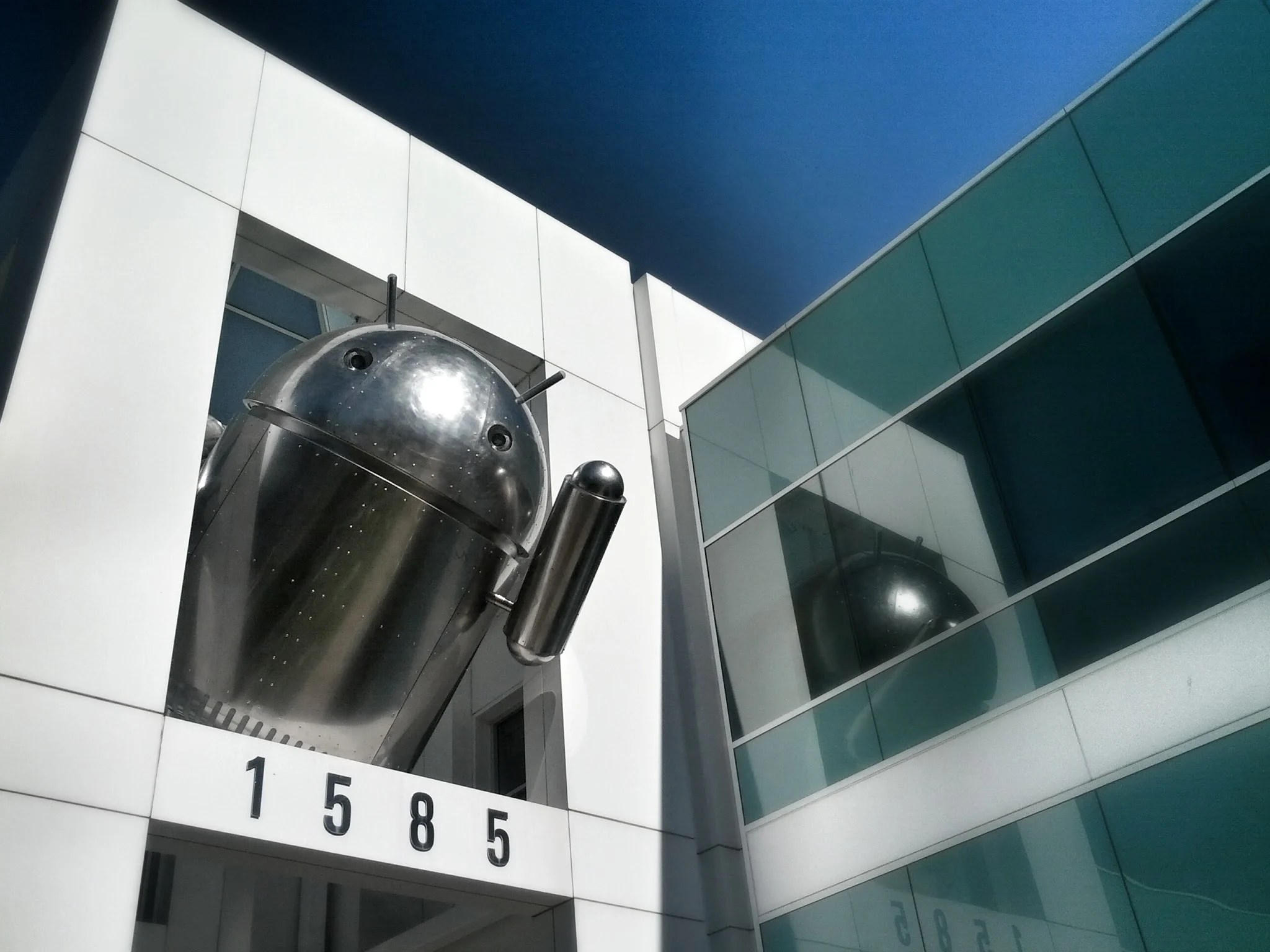 Bugdroid GooglePlex