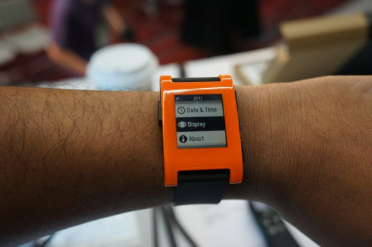 pebble-smartwatch-ces-press-conference-6