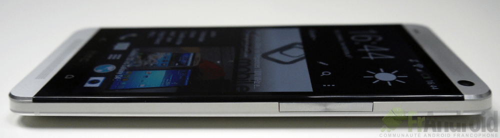 HTC-One-Droite