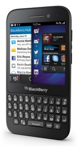 06112330-photo-blackberry-q5