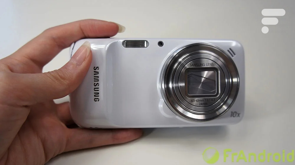 Samsung Galaxy S4 Zoom