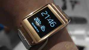 Prise en main de la Galaxy Gear, la montre connectée de Samsung